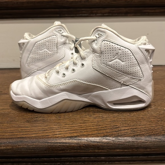 JORDAN B’LOYAL KIDS - Size 4.5 Y - Picture 5 of 9